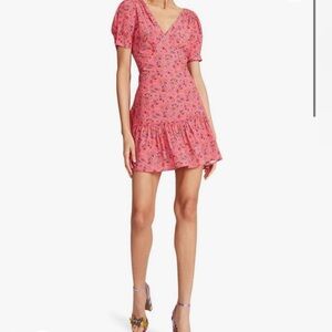 Bestey Johnson short sleeve mini pink floral dress in size large.